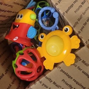 6 piece toy bundle - Not so mystery box of toys!